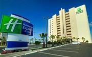 Holiday Inn Express and Suites Oceanfront