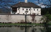 Ferienwohnung Schloss Dornbach Castle Gmund (Carinthia)