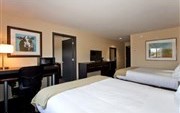 Holiday Inn Express & Suites Newton