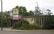 Country Motor Inn