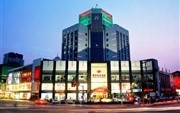 Futian Business Hotel