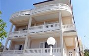 Apartments Kampor