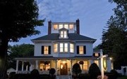 Maine Stay Inn & Cottages
