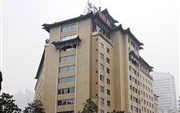 Plaza Hotel Guangchang Binguan