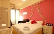 Tomato Rooms Hostel Taichung