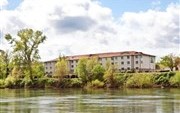 Holiday Inn Express on the River Corvallis