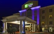 Holiday Inn Express Hotel & Suites Sherman