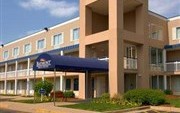Baymont Inn and Suites- Louisville East