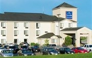 AmericInn Hotel & Suites Rochester Airport