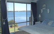 Annes Waterfront Haven Bed & Breakfast Port Stephens