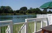 Cotswold Lakeside Lodge South Cerney