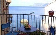 Le Piccole Grotte Bed & Breakfast Scilla