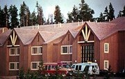 Grant Village Lodge