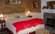 Lamplight Inn B&B