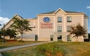 Comfort Suites Lake Country