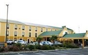 Days Inn And Suites Baton Rouge