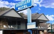 Smokyland Motel