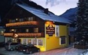 Zur Post Gasthof and Restaurant Bad Gastein