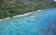 Tranquillity Island Lodge Moso Island