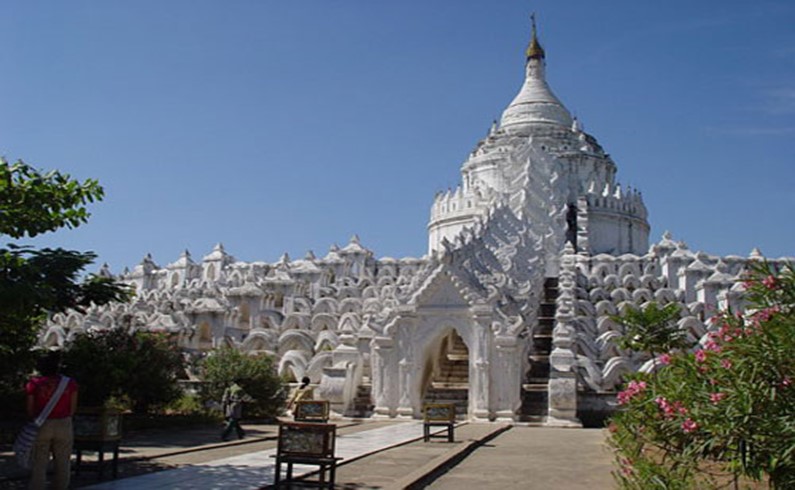 Белая пагода в Мингуне