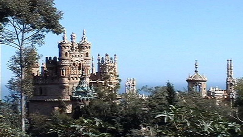 Дворец Каламарес. Бенальмадена Пуэбло 
