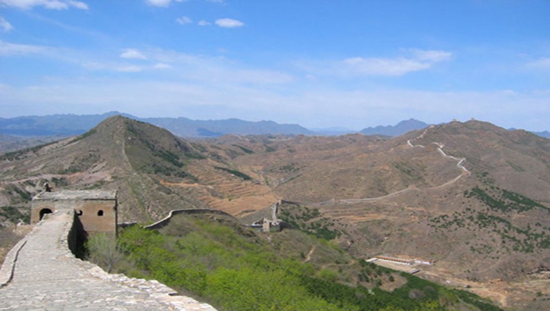 Великая стена (участок Симатай - один из наименее засиженных туристами и не сильно восстановленных участков Стены, тем и ценен :D )