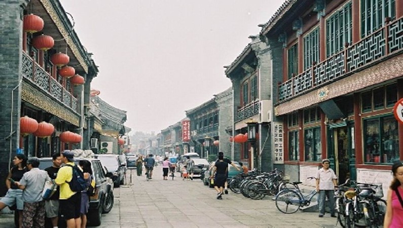Пекин. Улица Люличан - рай для любителей антиквариата и искусства (а также подделок) 