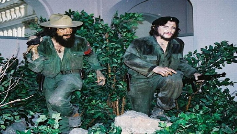 Гавана. Че Гевара и Камило Сьенфуэгос в музее Революции 