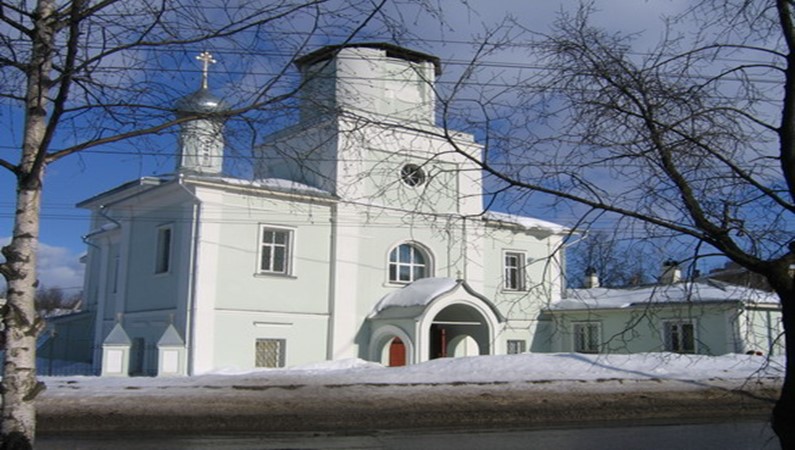 Церковь у гостиницы «Вологда»