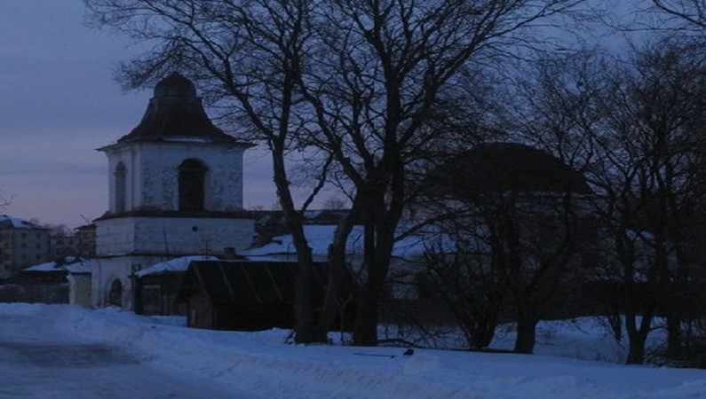 Вечерняя картинка: заброшенная церквушка