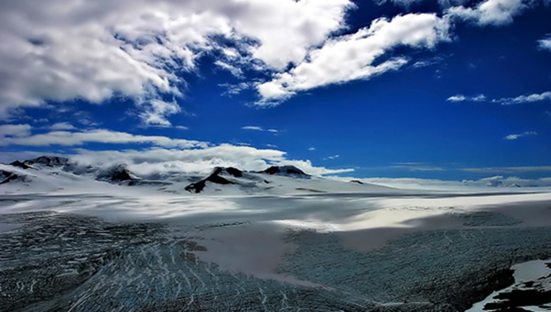 «Аляска подо льдом».
Национальный парк «Kenai Fjords», Аляска.