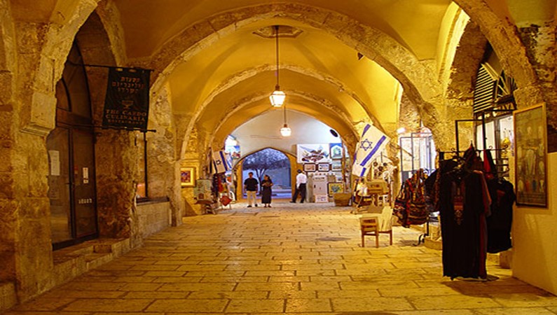 В римском квартале Кардо Старого Иерусалима