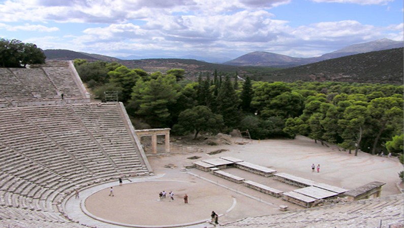 Античный театр в Эпидаврусе
