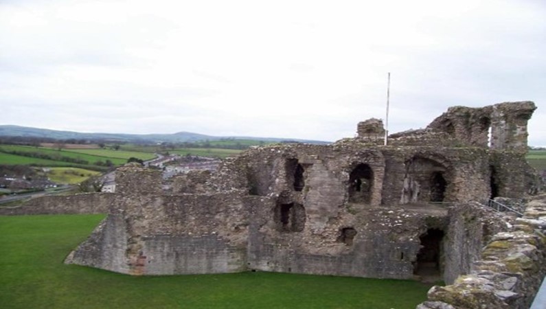 Denbigh Castle