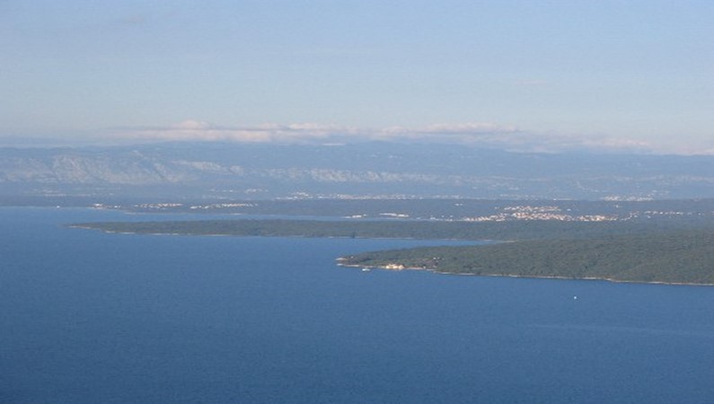 Вид с острова Срес.