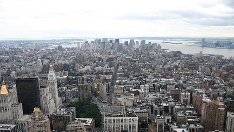 Вот какой-ты, Манхеттен, с высоты Empire State Building.