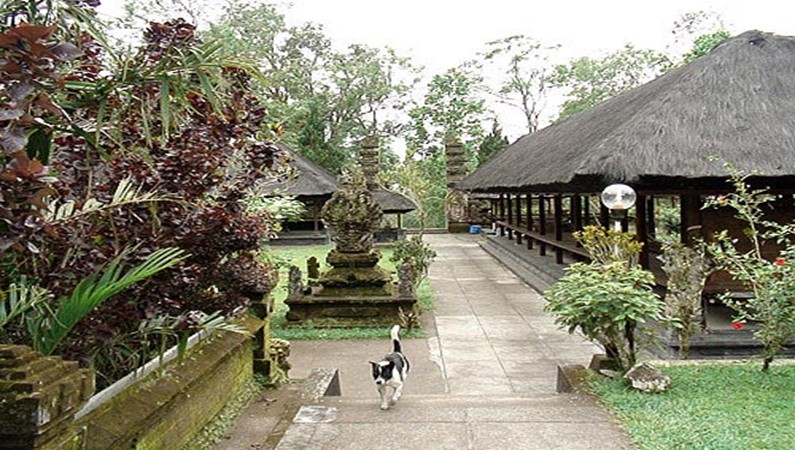 Храм Пура Лухур Батукару