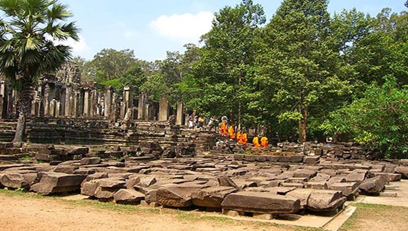 Монахи Ангкора