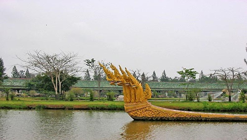 В парке Муанг Баран - Древний город