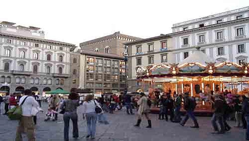 Одна из площадей Флоренции