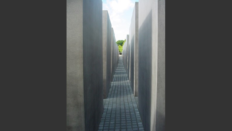 Мемориал Холокоста в Берлине