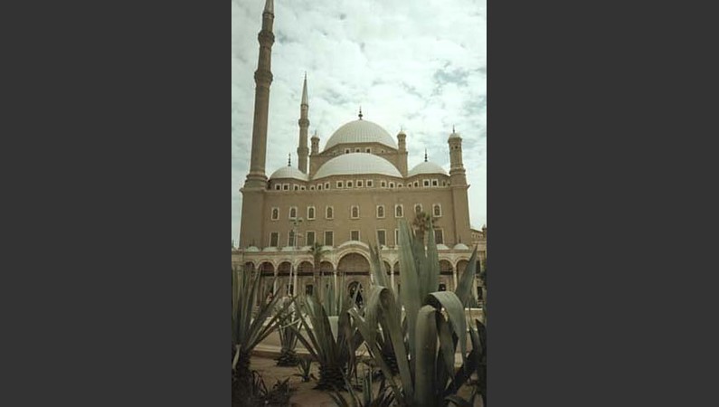 Фото 4 - Мечеть Мухаммеда-Али в Каире. Фото к рассказу: «Из страны Фараонов! (Хургада, май 2004г., отель «Sea Garden»)».