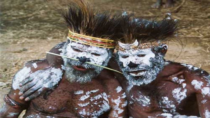 Друзья. Из серии «Люди и маски Папуа Новая Гвинея»