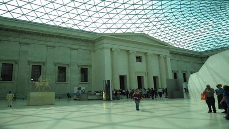 В Британском музее.