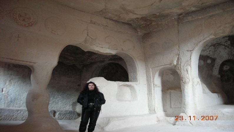 Скальный монастырь в Зельве