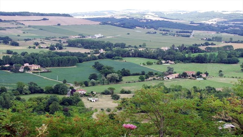 Панорама , открывающаяся из Корд-сюр-Сьель
