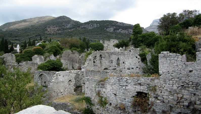 Крепость в Баре