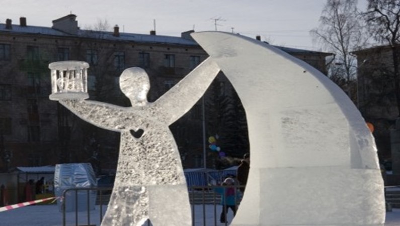 Ключевым событием фестиваля «Гиперборея» является полюбившийся всем горожанам  и гостям праздника онкурс снежных и ледовых скульптур.
