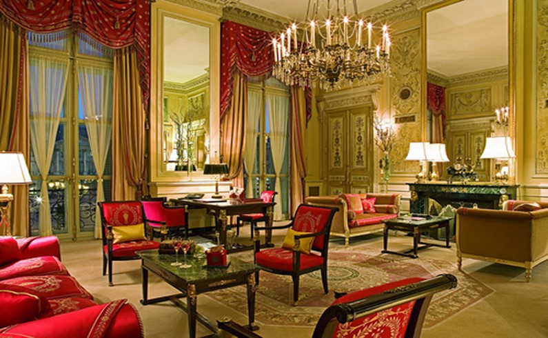 Отель Ritz в Париже, здесь 37 лет жила Коко Шанель