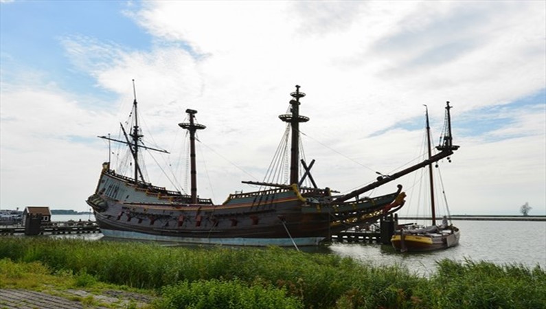 Batavia ship